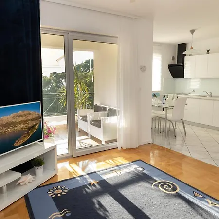 Antunovic Διαμέρισμα *