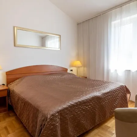 Apartment Antunovic *