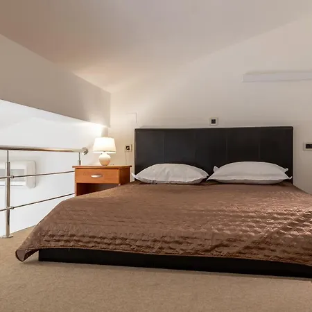 Antunovic Apartment Makarska
