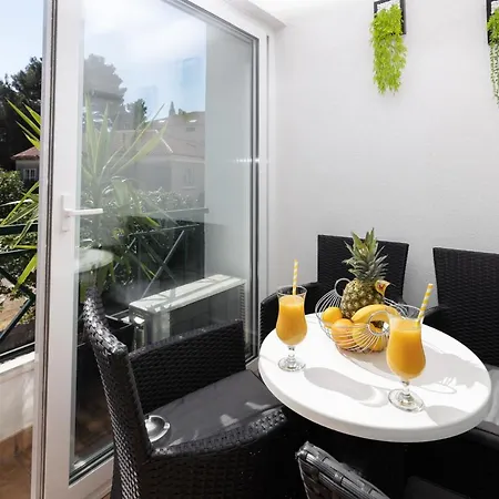 Antunovic Μακάρσκα