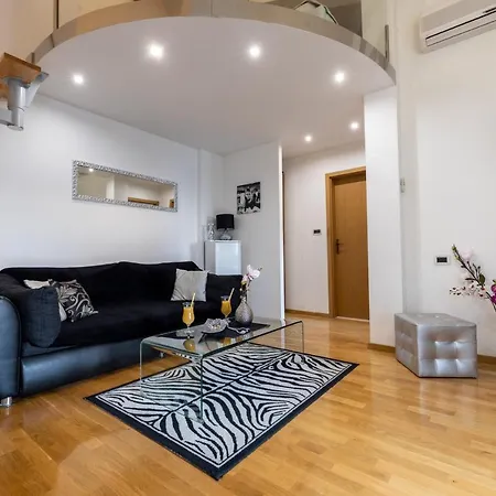 Antunovic * Makarska