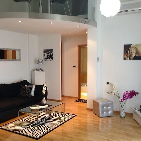 Antunovic Apartament *